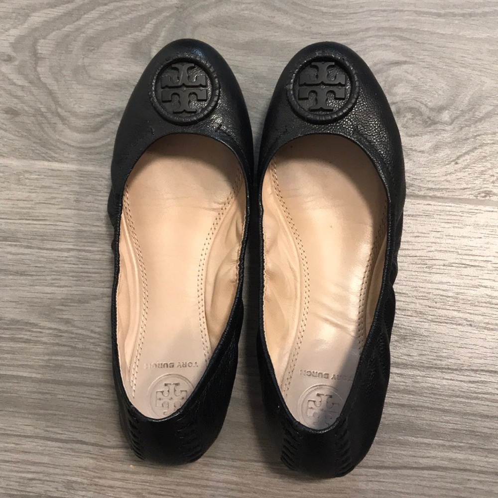 Shoe
